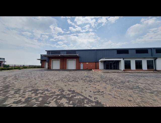 1,773M² WAREHOUSE TO LET IN GLEN MARAIS